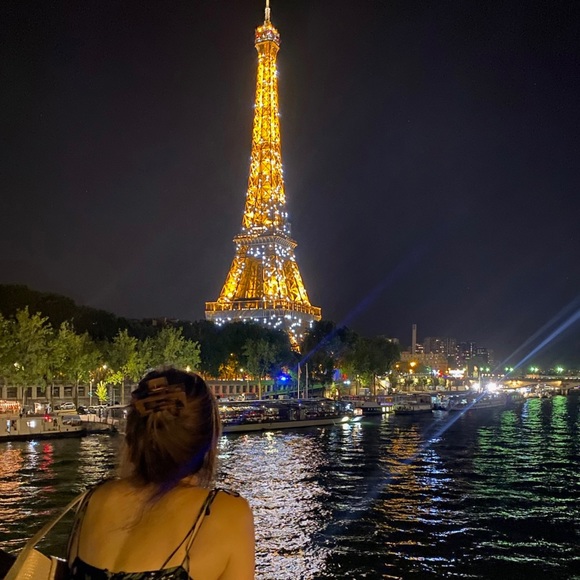 Meet your Posher, Lulu - Picture 1 of 1